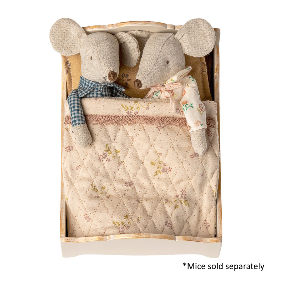 Maileg Bed Mouse Wooden Off-White