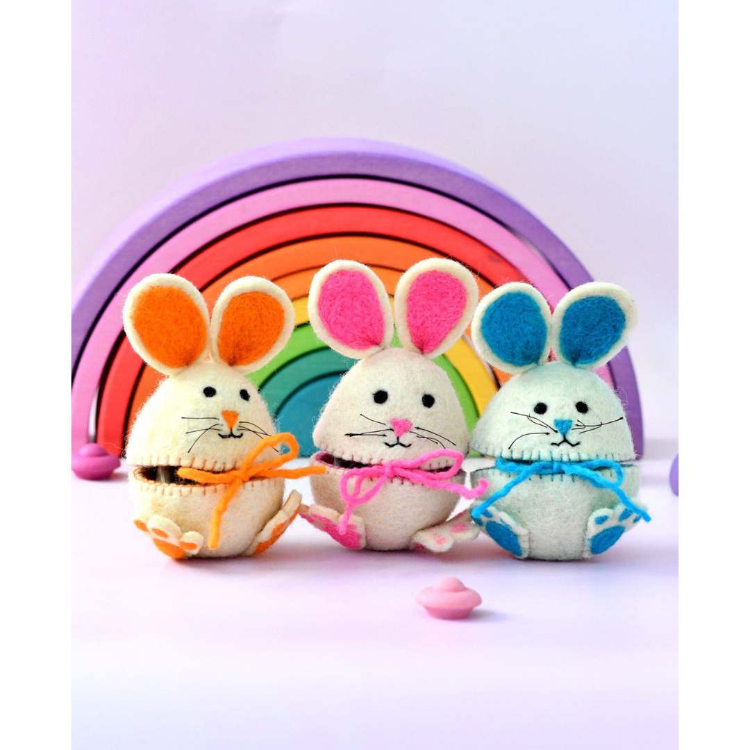 Tara Treasures - Felt Egg Cover - Hopping Bunny with Pink Ears