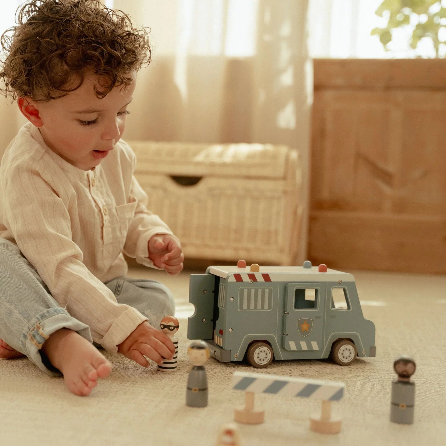 Little Dutch - Wooden Police Van