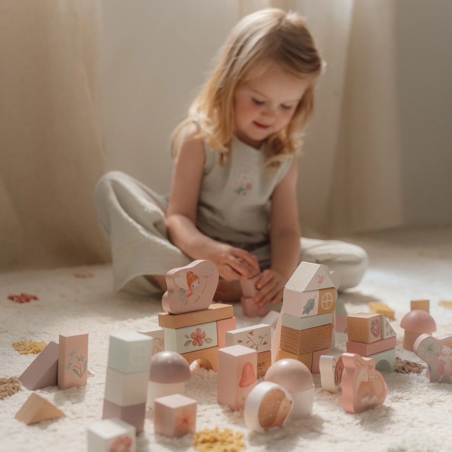 Little Dutch - Fairy Garden | Wooden Building Blocks