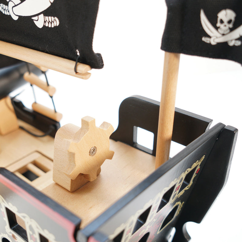 Le Toy Van Pirate Ship Barbarossa