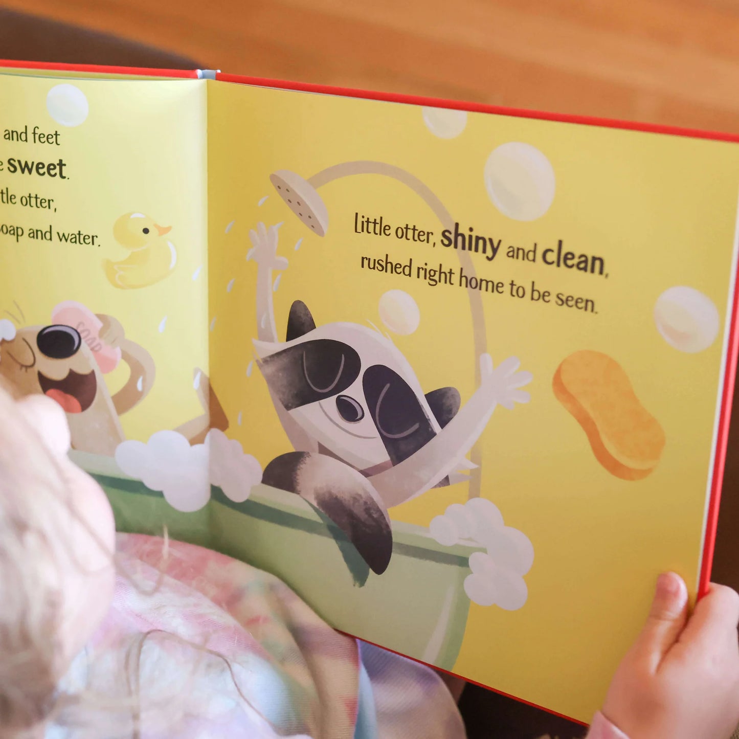 Sassi - Little Otter Cleans Up