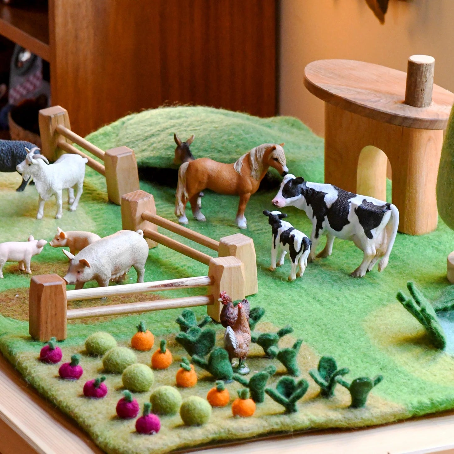 Tara Treasures - Large Farm Play Mat Playscape