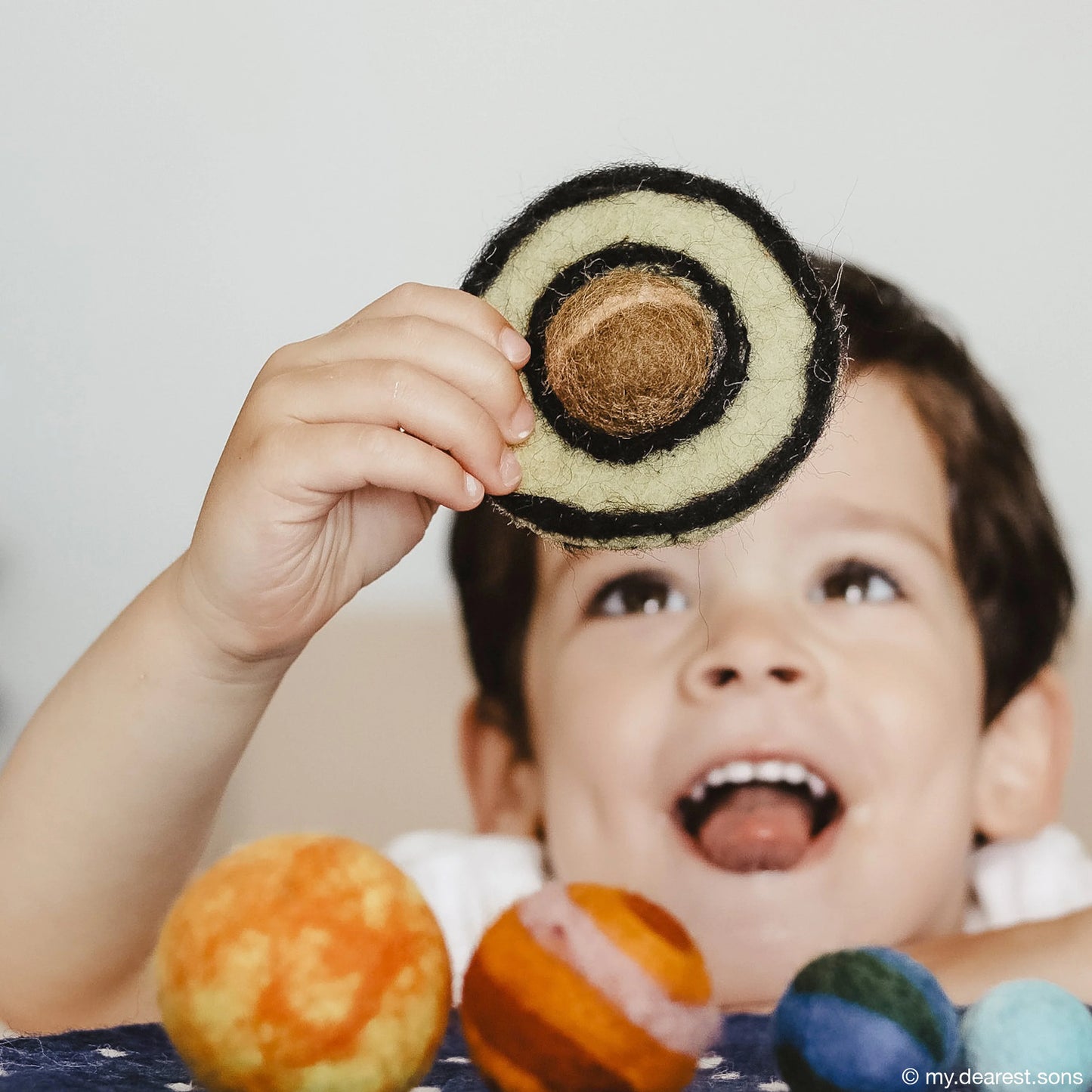 Tara Treasures - Solar System Outer Space Play Mat with Felt Planets