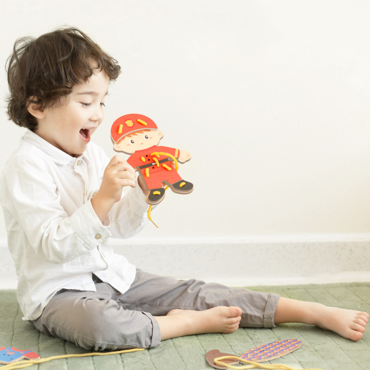 Classic World Lacing Toy Wooden Boy 26pc 2