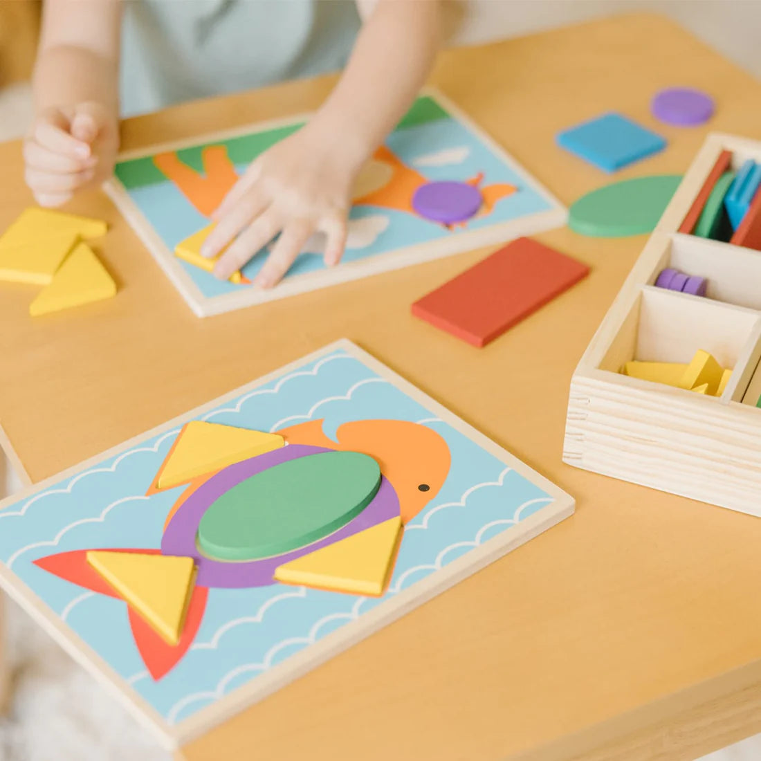 Melissa and Doug Beginner Pattern Blocks Wooden