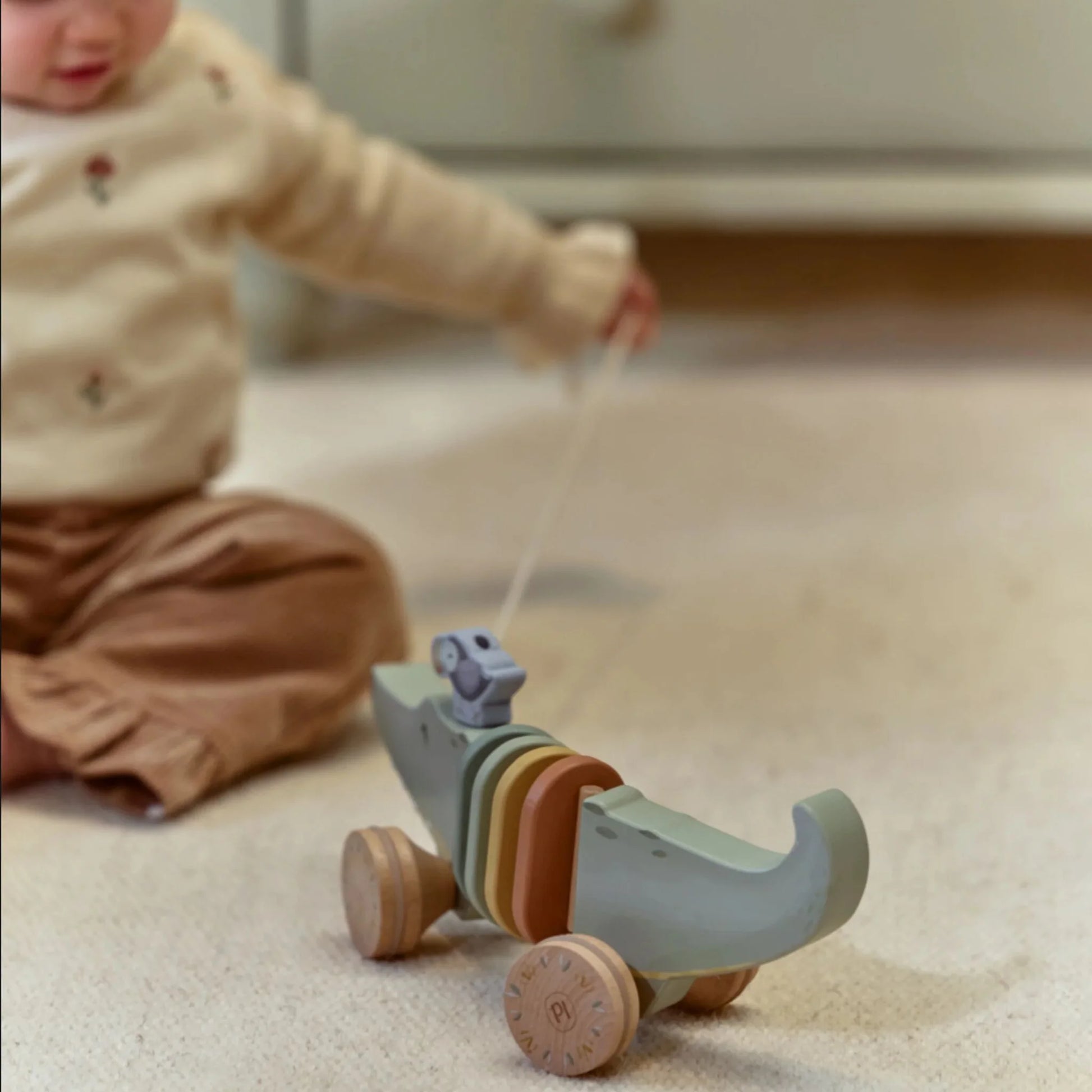 Little Dutch - Safari Friends | Wooden Pull Along Crocodile Animal