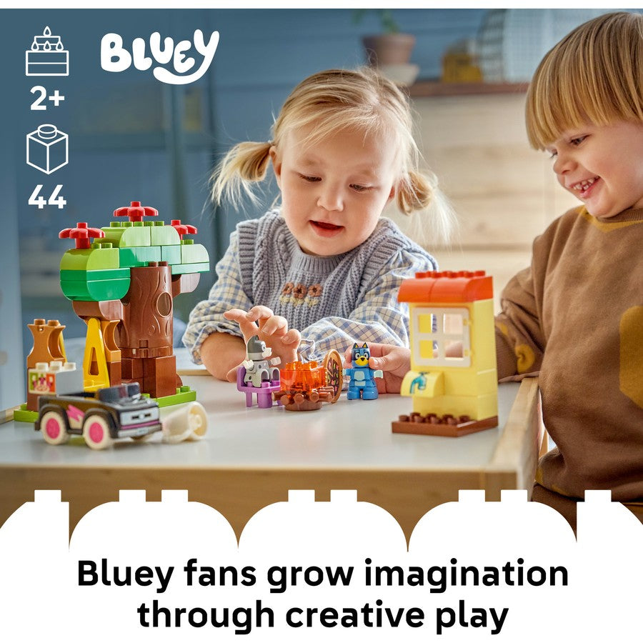 DUPLO by LEGO Pizza Girls with Muffin and Bluey 10469