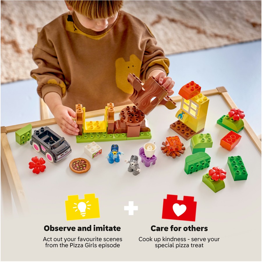 DUPLO by LEGO Pizza Girls with Muffin and Bluey 10469