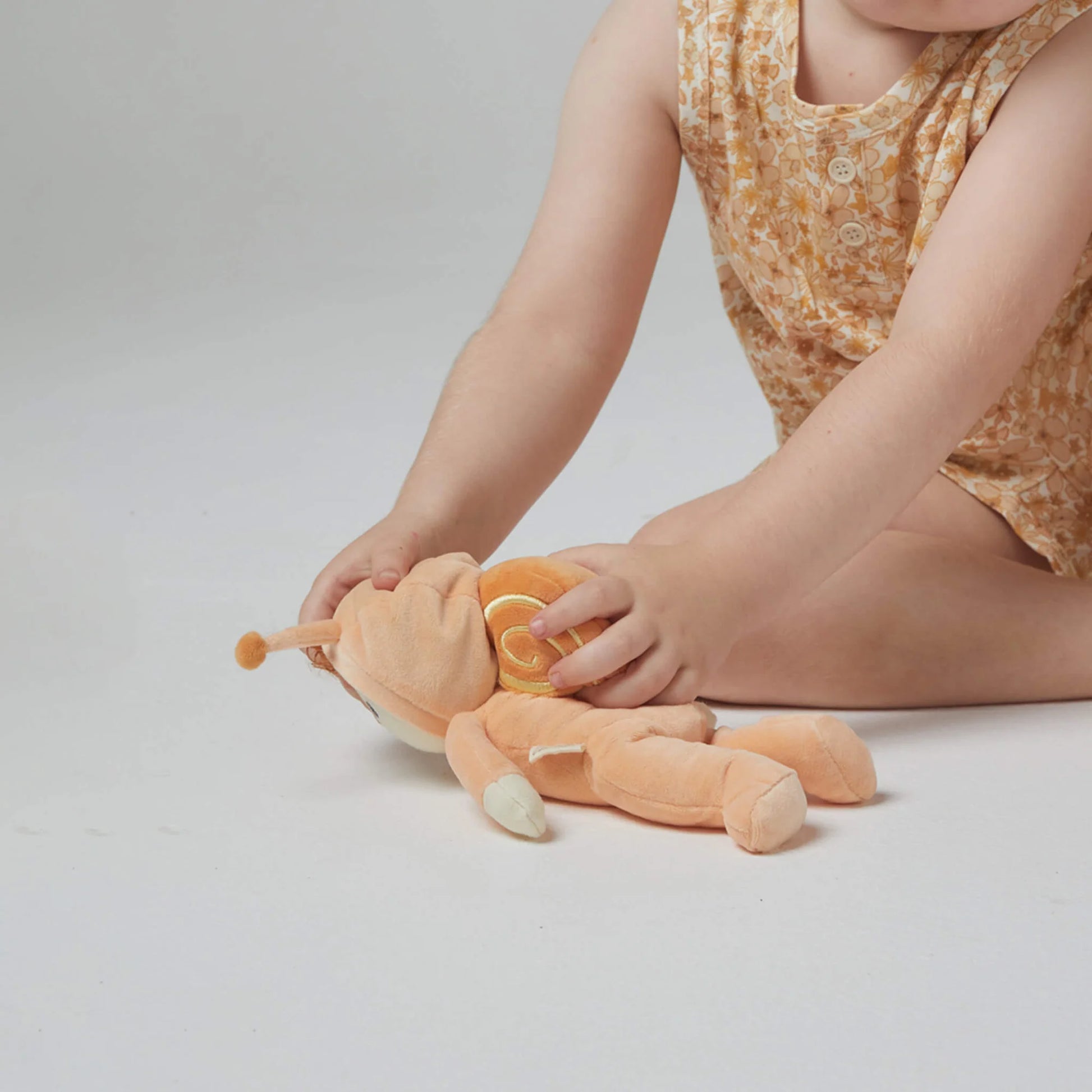 Olli Ella - Dinky Dinkums - Scottie Snail | Orange