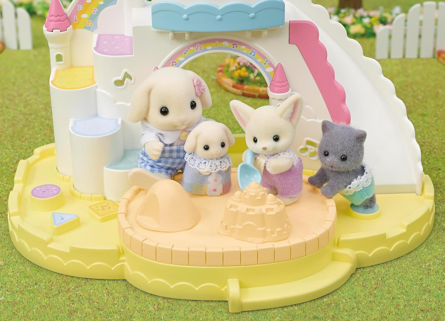 Sylvanian Families - Nursery Sandbox and Pool
