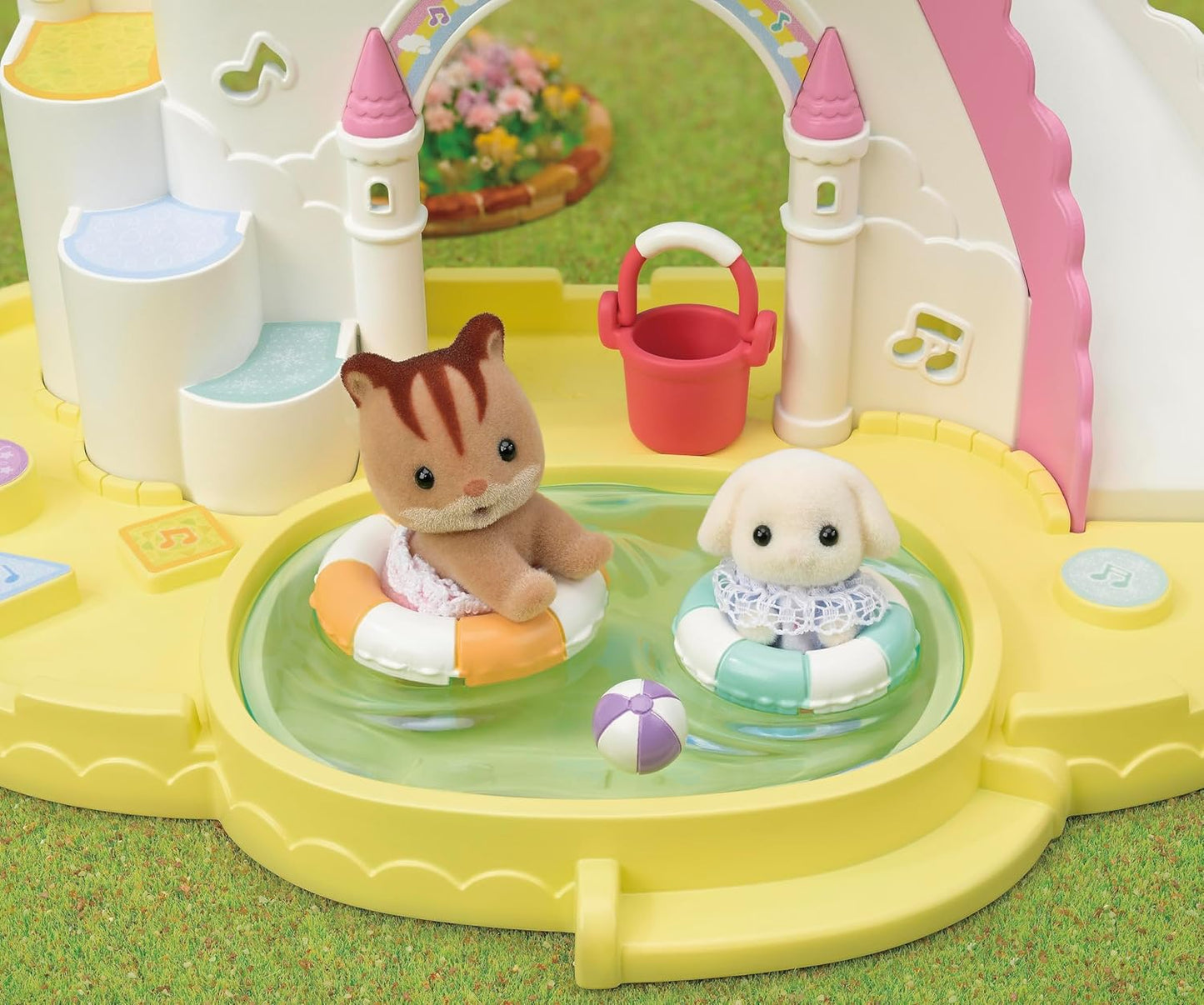 Sylvanian Families - Nursery Sandbox and Pool