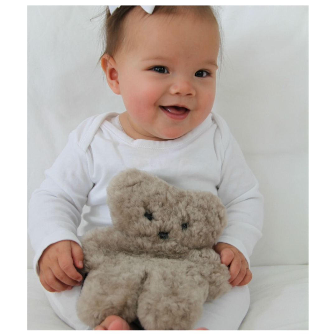 FLATOUT Bear - Baby Latte