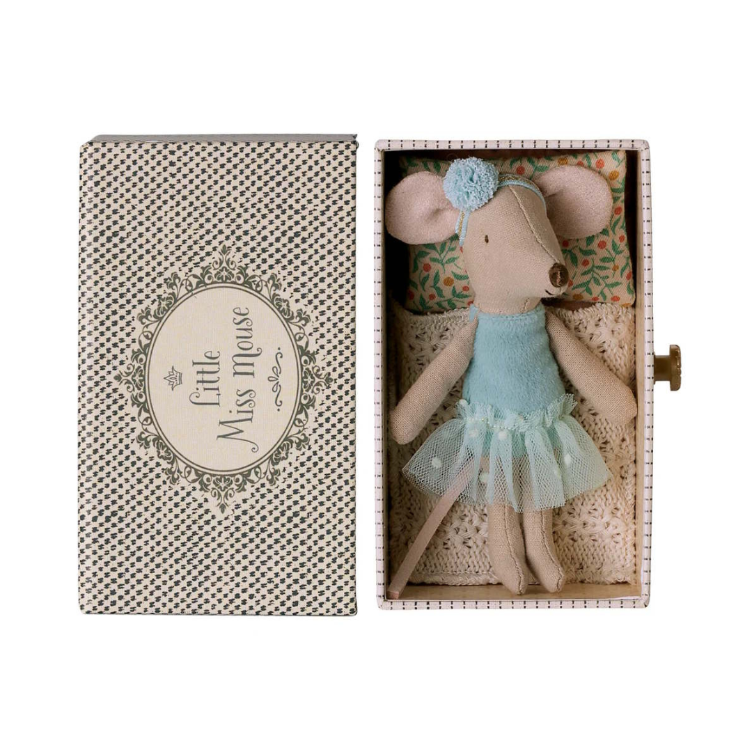 Maileg Little Sister Dance Mouse in Daybed