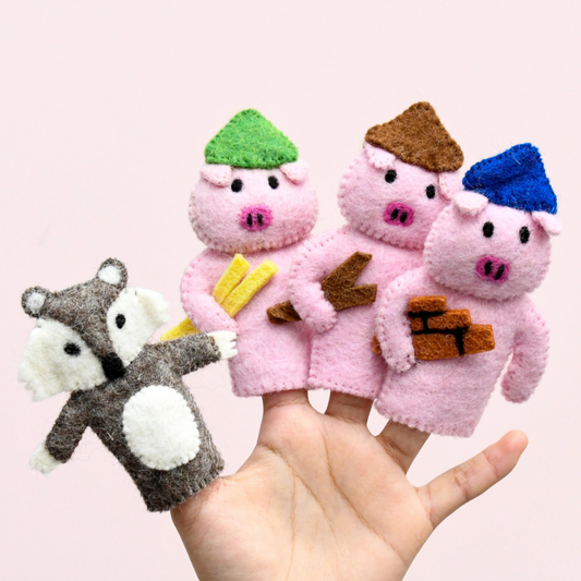 Tara Treasures - Three Little Pigs Finger Puppet Set