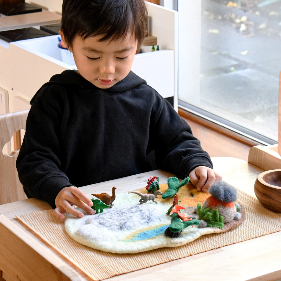 Tara Treasures - Dinosaur Ice Age Play Mat Playscape