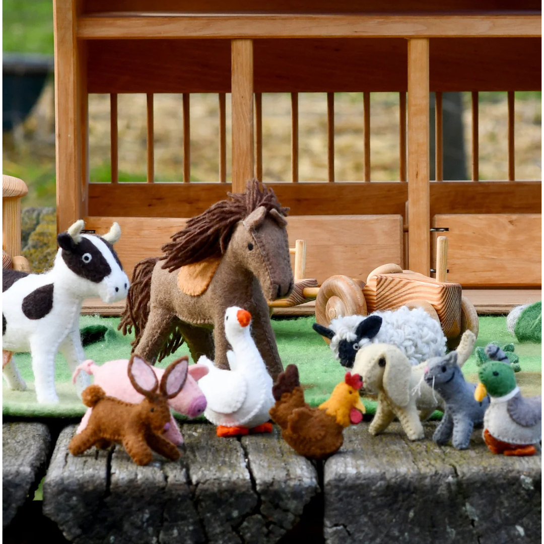 Tara Treasures - Felt Farm Animals Toys Set - Set of 10 Toys