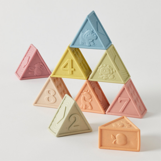 Jiggle & Giggle - Triangle Counting Stacker