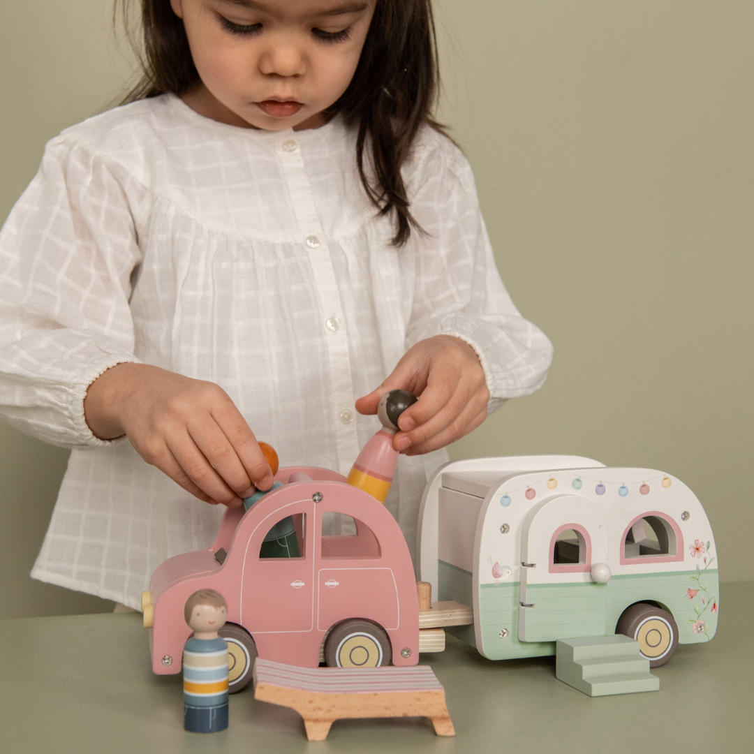 Little Dutch - Wooden Car and Caravan