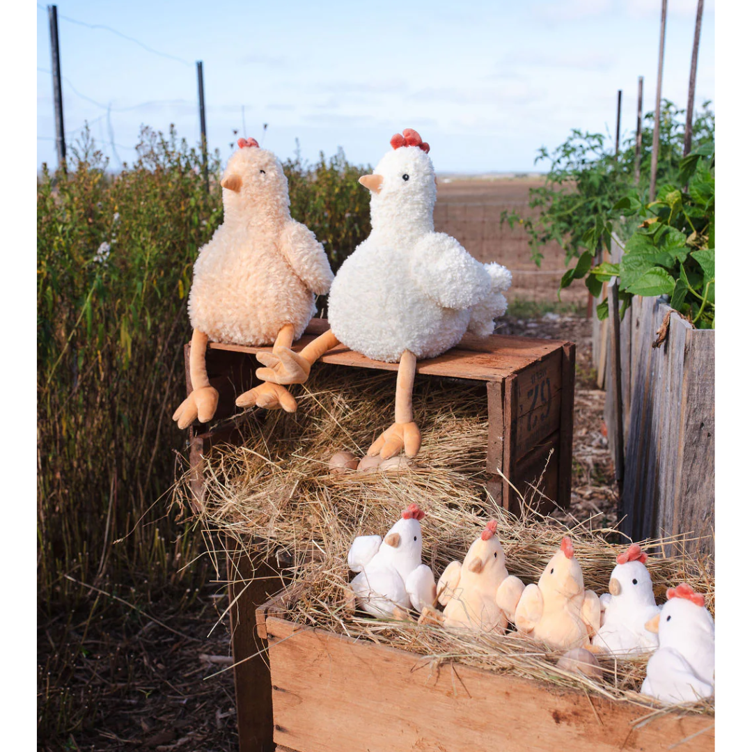 Nana Huchy - Harriet the Hen Rattle