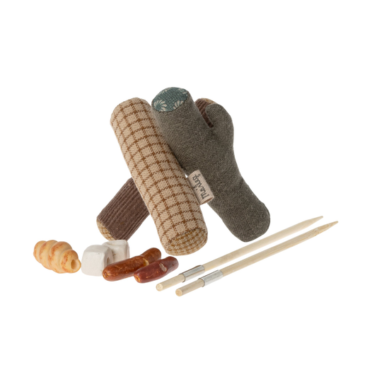 Maileg Bonfire Set for Hiker Mouse