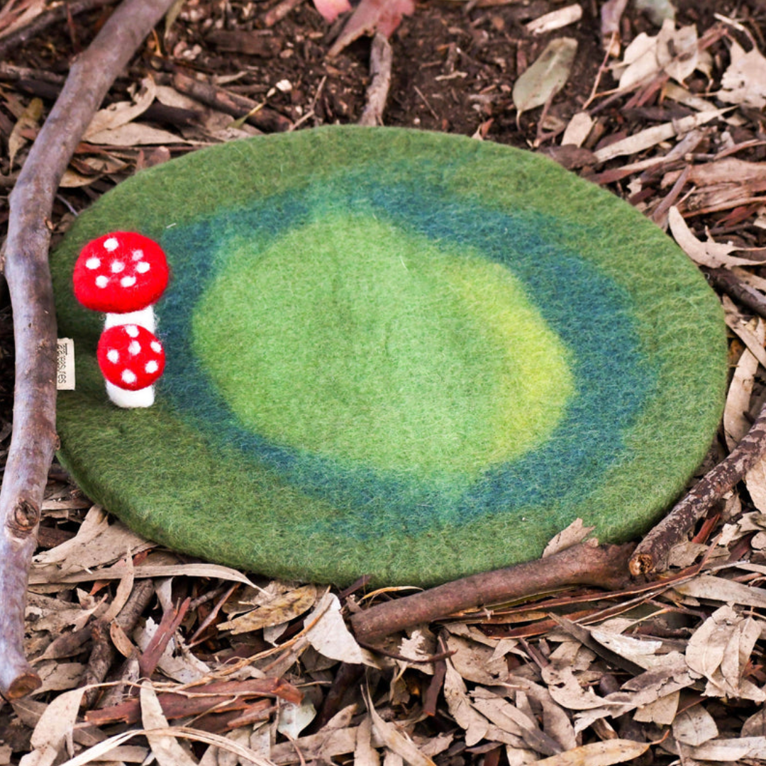 Tara Treasures - Toadstool Mushroom Play Mat Playscape