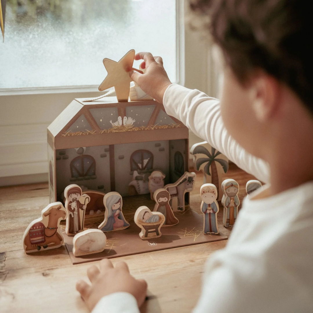 Little Dutch - Nativity Play Box
