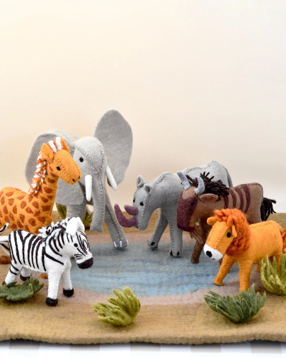 Tara Treasures - Felt Safari Animal Toys (Set of 6)