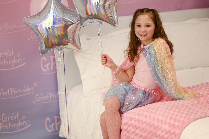 Great Pretenders - Ombre Sequin Cape
