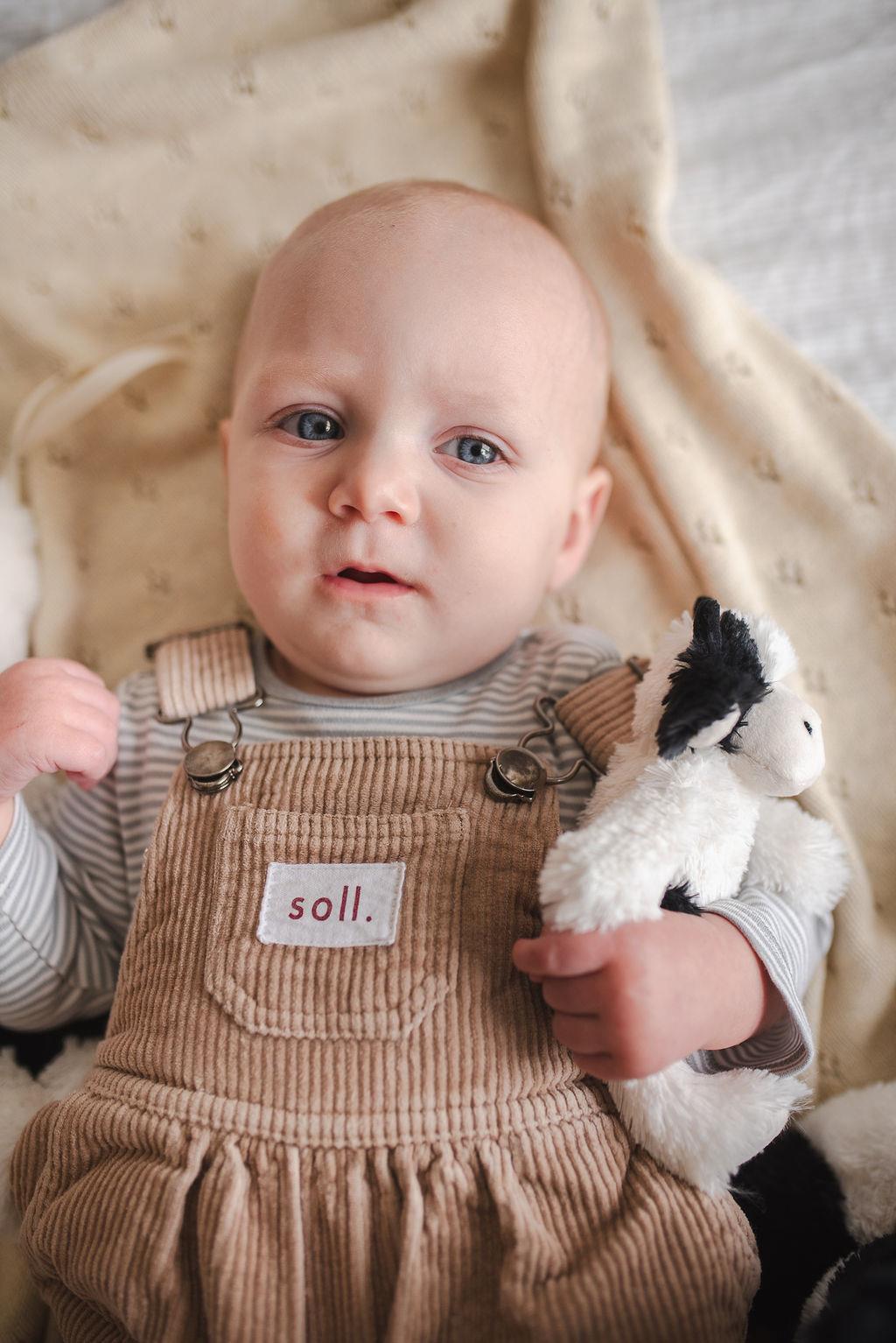 Nana Huchy - Mini Clover the Cow Rattle | Black