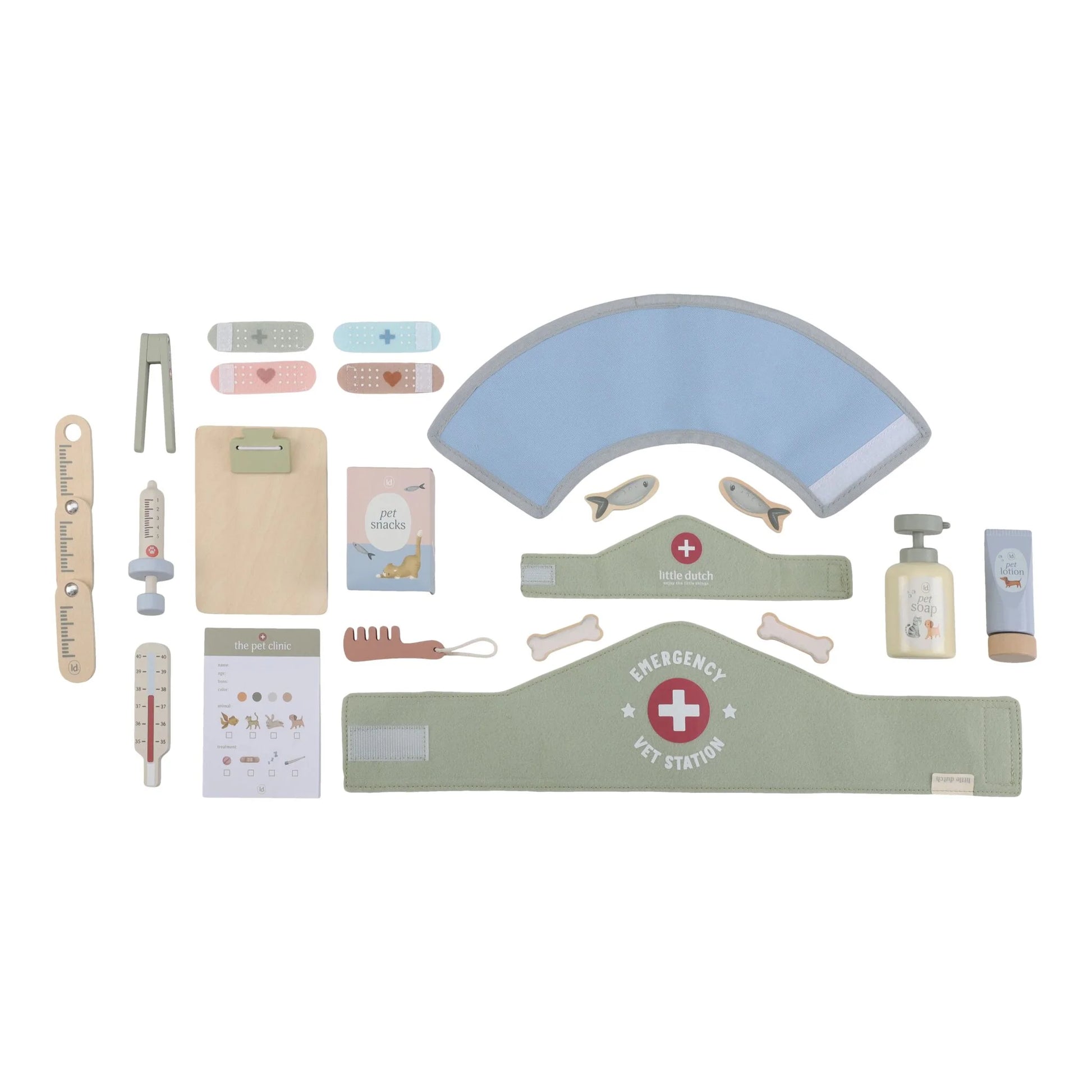 Little Dutch - Wooden Play Veterinary Set