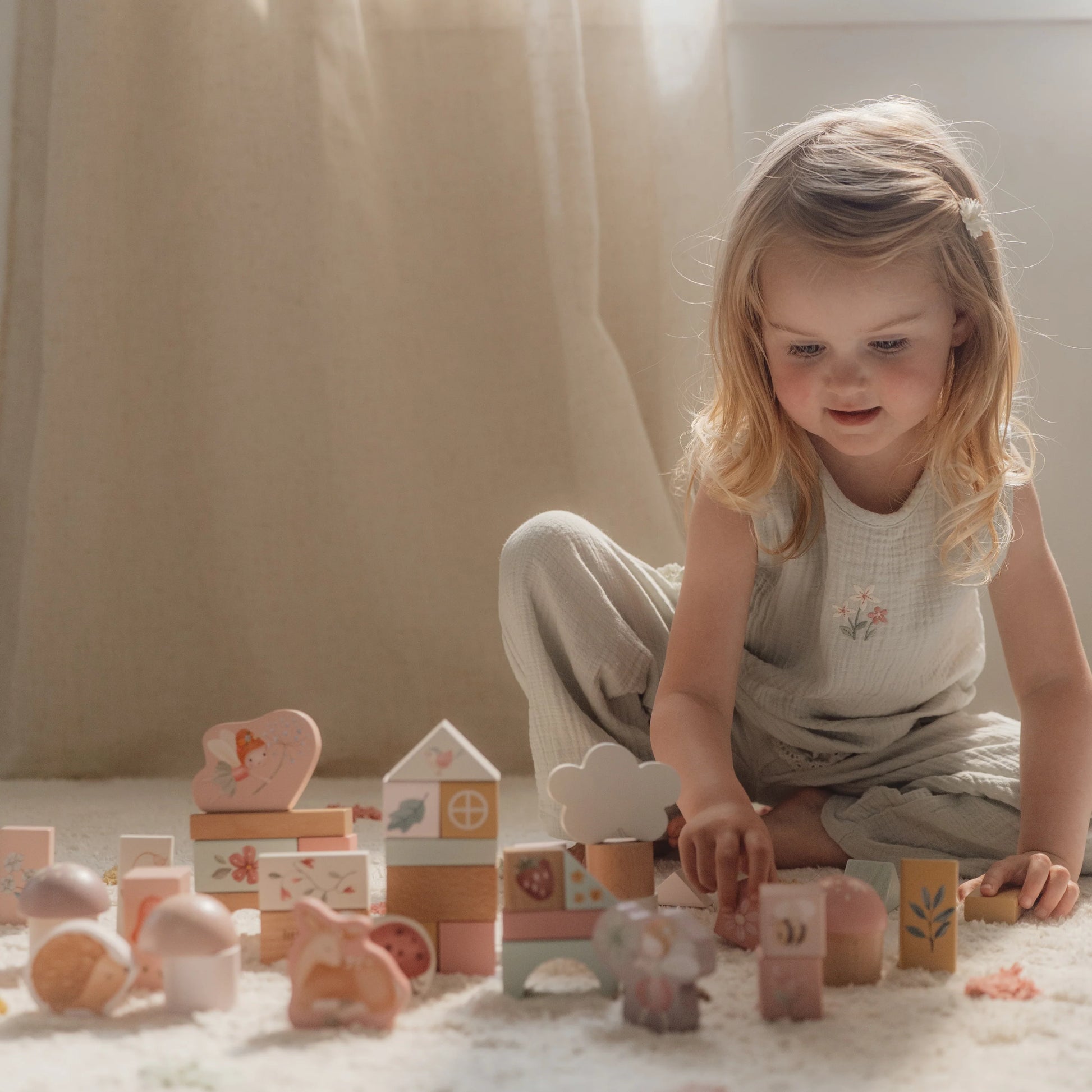 Little Dutch - Fairy Garden | Wooden Building Blocks