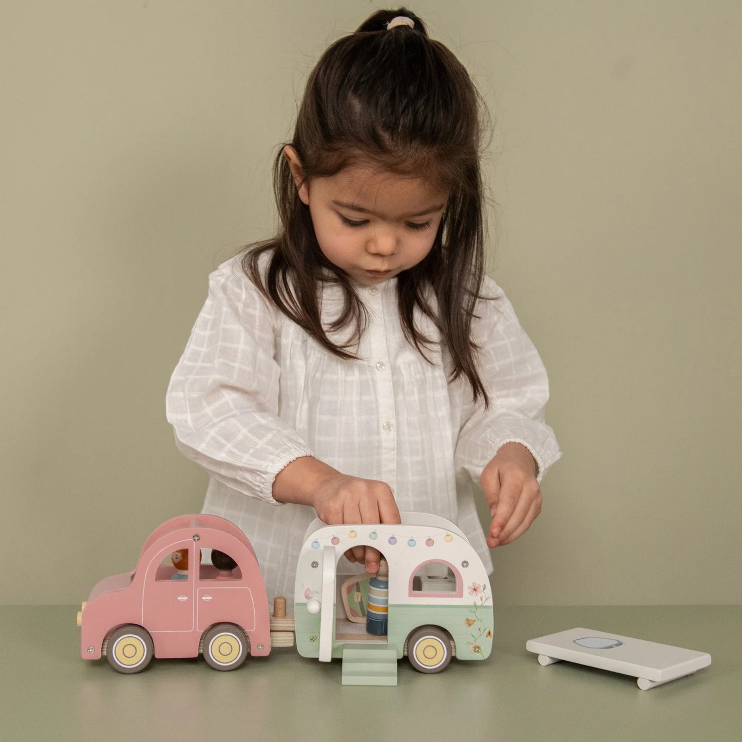 Little Dutch - Wooden Car and Caravan