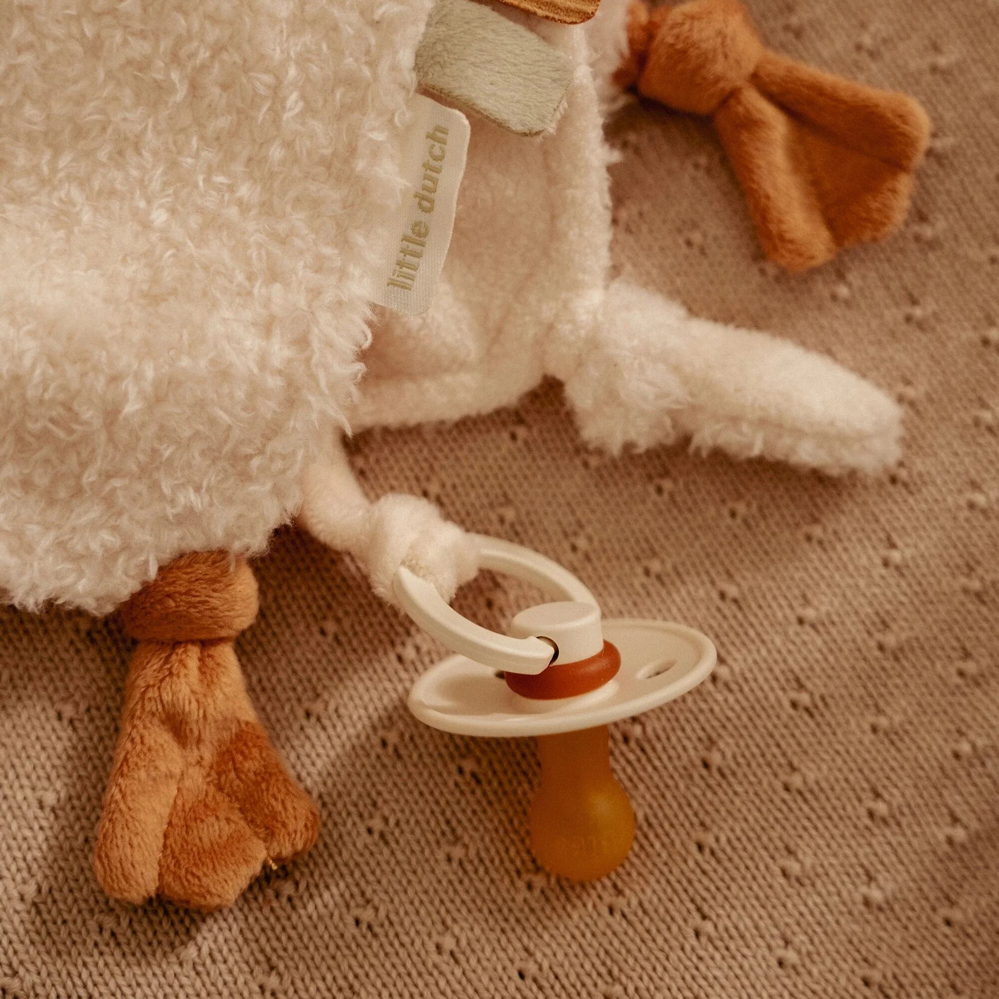 Little Dutch - Newborn Naturals Cuddle Cloth Little Goose