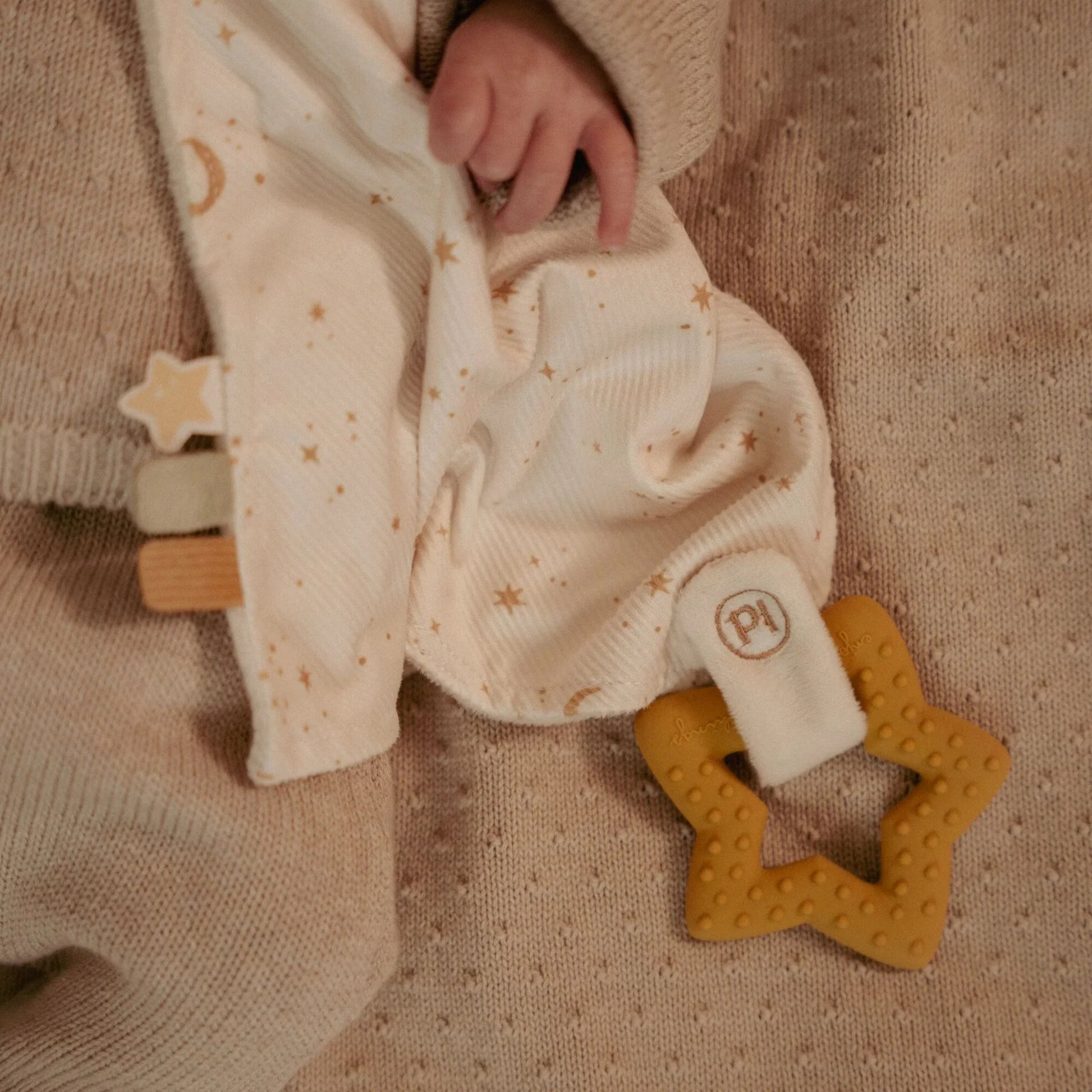 Little Dutch - Cuddle Cloth - Baby Goose With Teething Ring