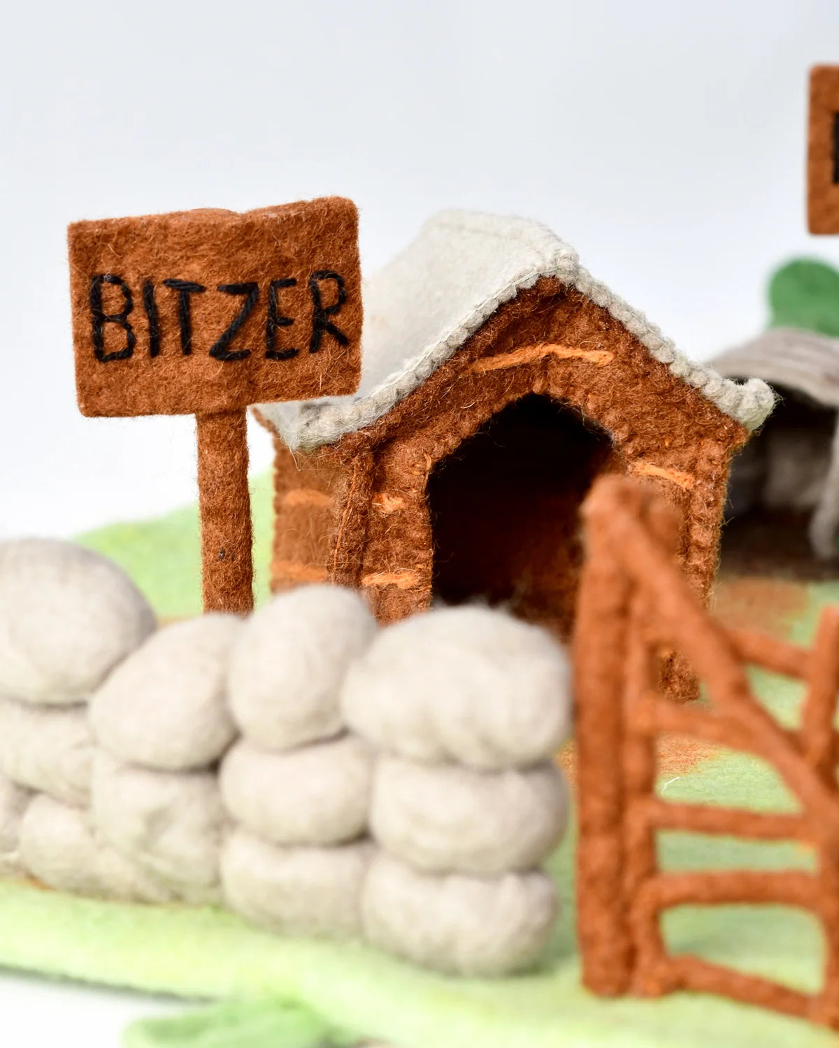 Tara Treasures - Shaun The Sheep | Mossy Bottom Farm Play Mat