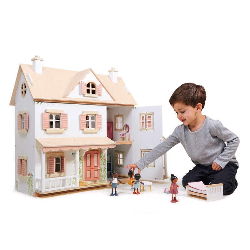 Tender Leaf Humming Bird Wooden Doll House