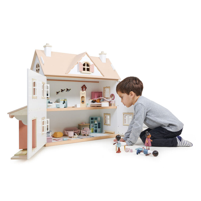 Tender Leaf Humming Bird Wooden Doll House