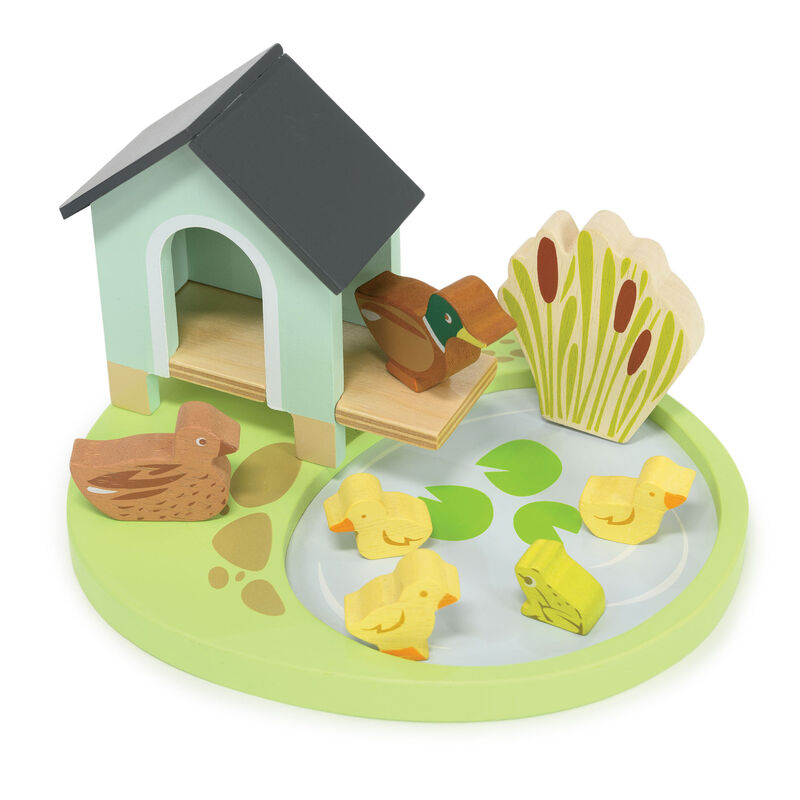 Tender Leaf Pet Duck House Set