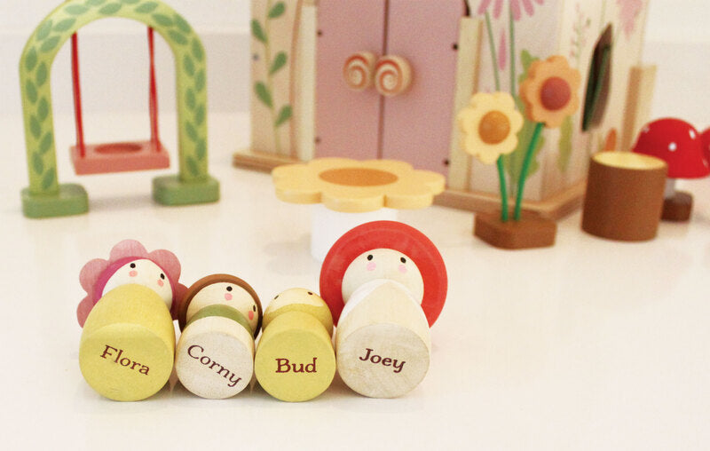 Tender Leaf Wooden Merrywood Rosewood Cottage