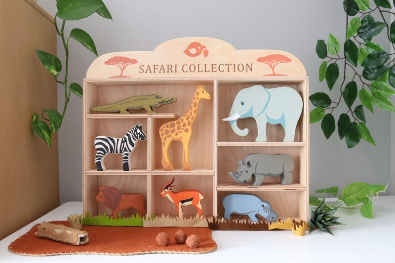 Tender Leaf Safari Animals Display Shelf Set
