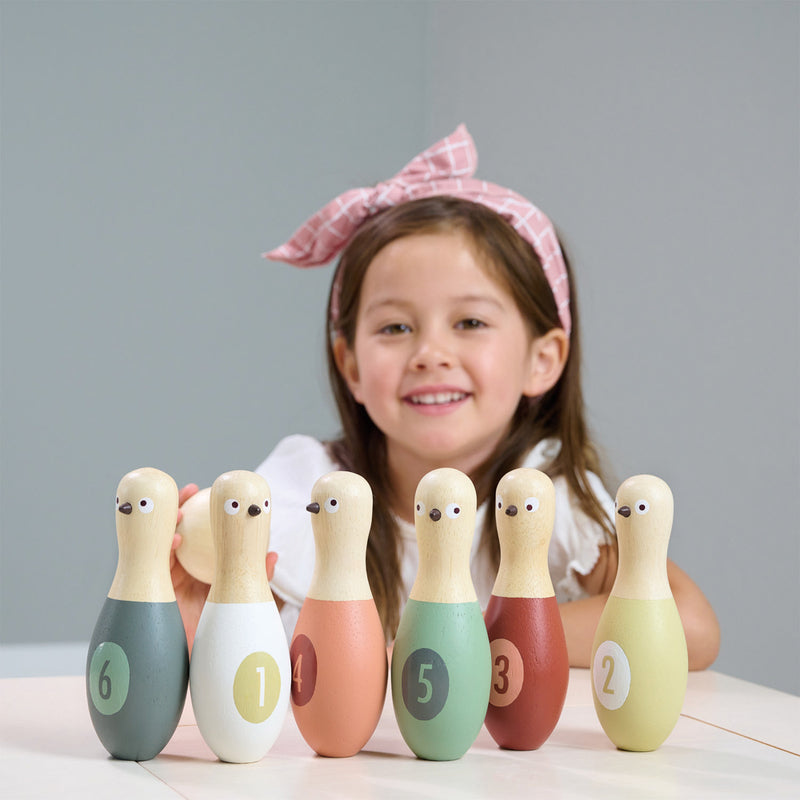 Tender Leaf Birdie Skittles Bowling Set