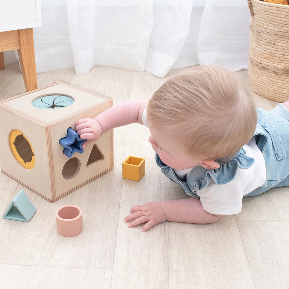 Living Textiles – 4-in-1 Sensory Learning Cube