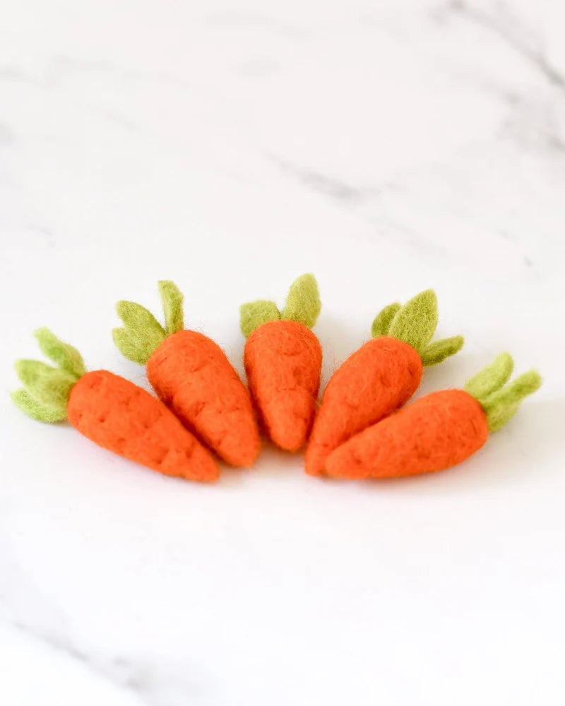 Tara Treasures - 5 Felt Carrots