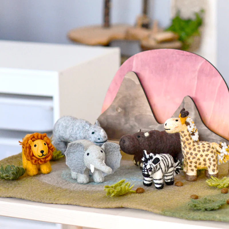 Tara Treasures - Large Safari Play Mat Playscape