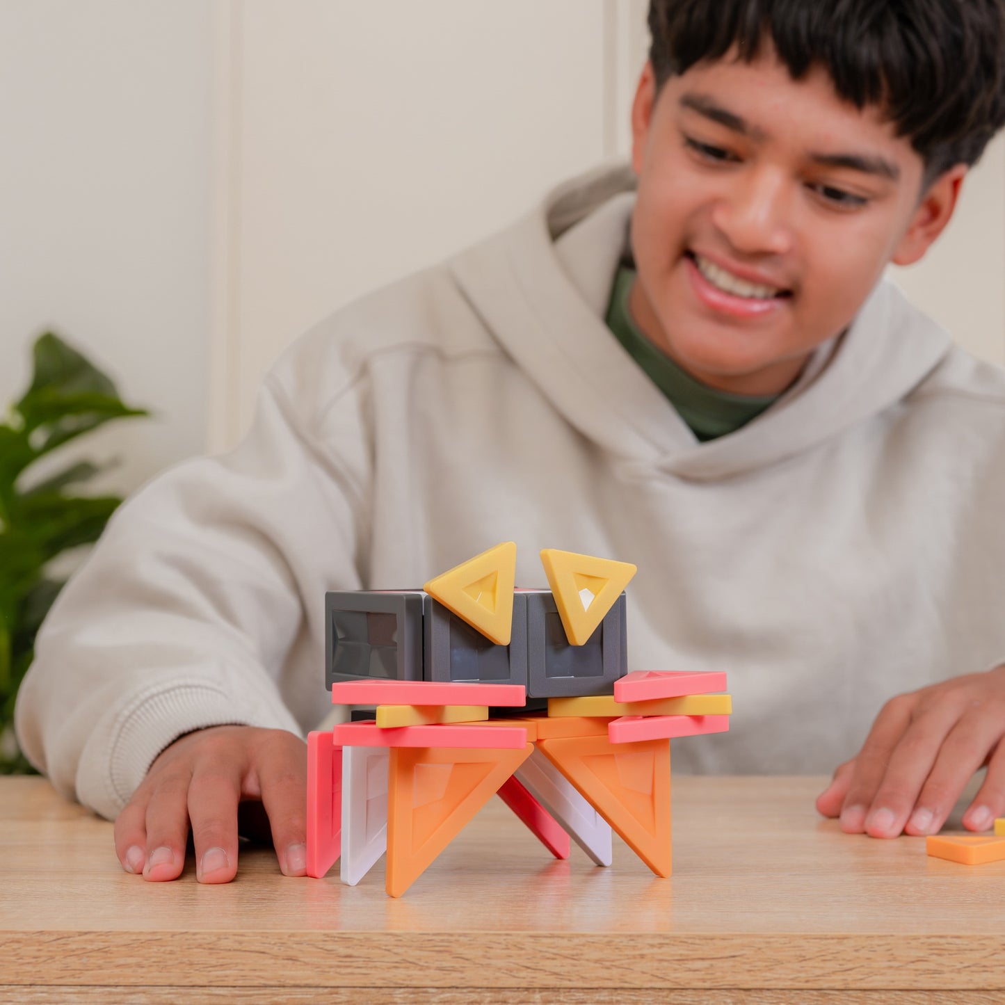 Connetix Tiles 36 Piece PRO Build It 4 Ways - Creatures