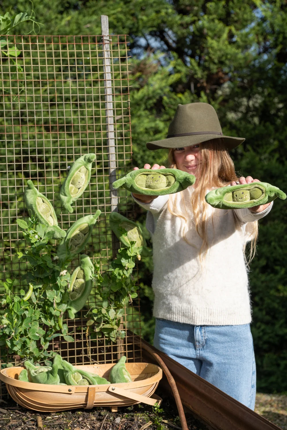 Nana Huchy - Piper Peas | The Loyal Friend