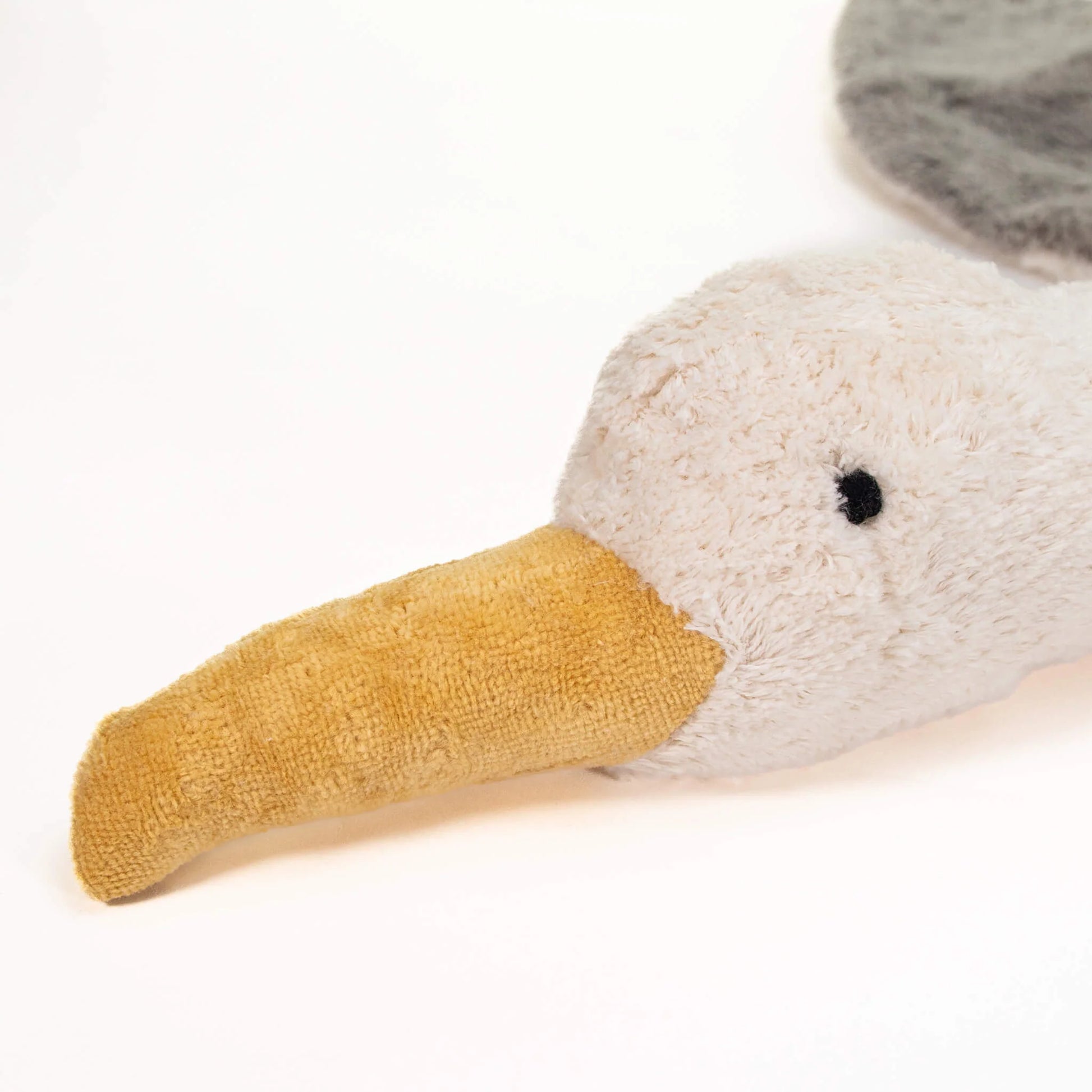 SENGER Cuddly Animal - Seagull Large Grey Vegan with Removable Heat/Cool Pack