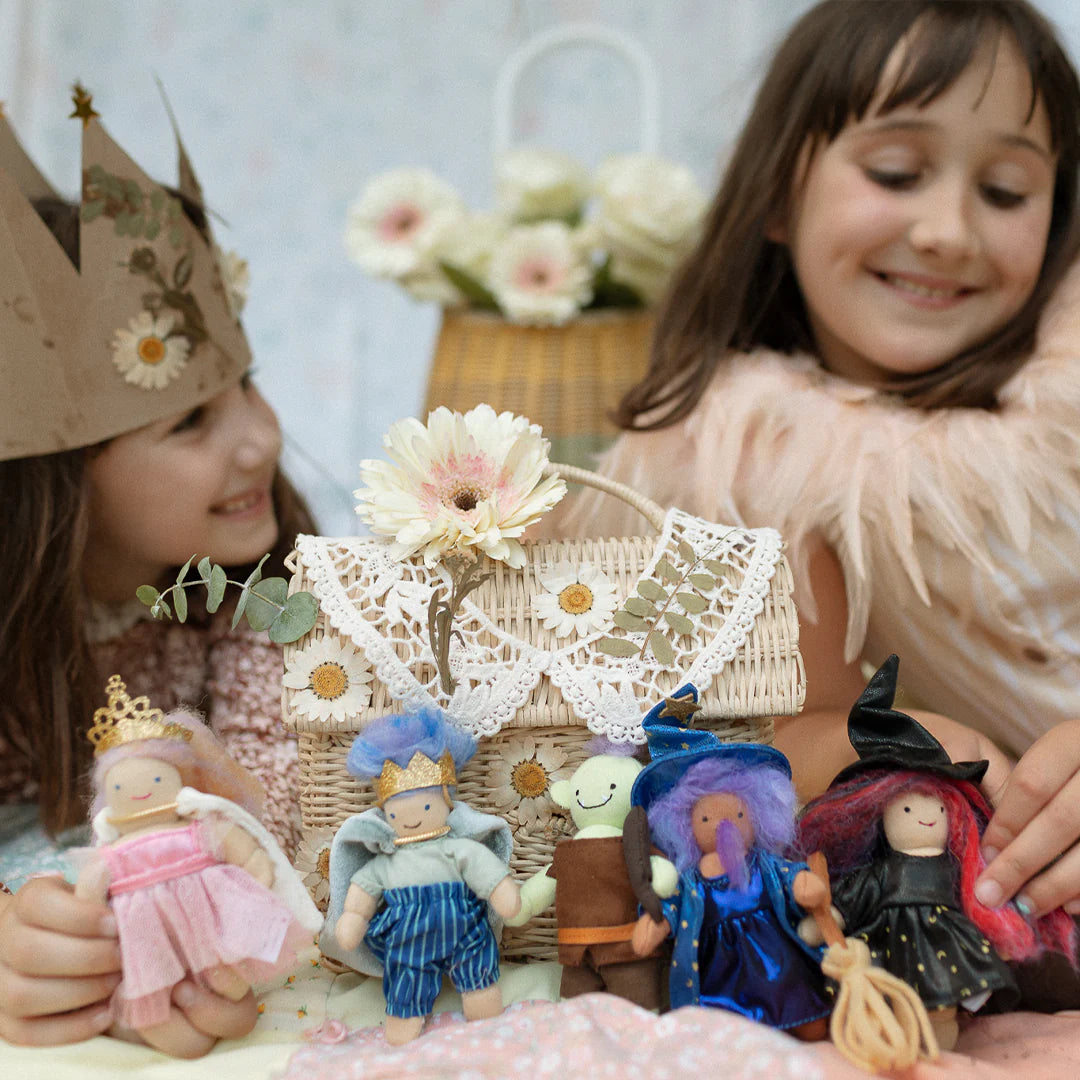 Olli Ella - Holdie Fairytale Folk - Wulfric the Wizard