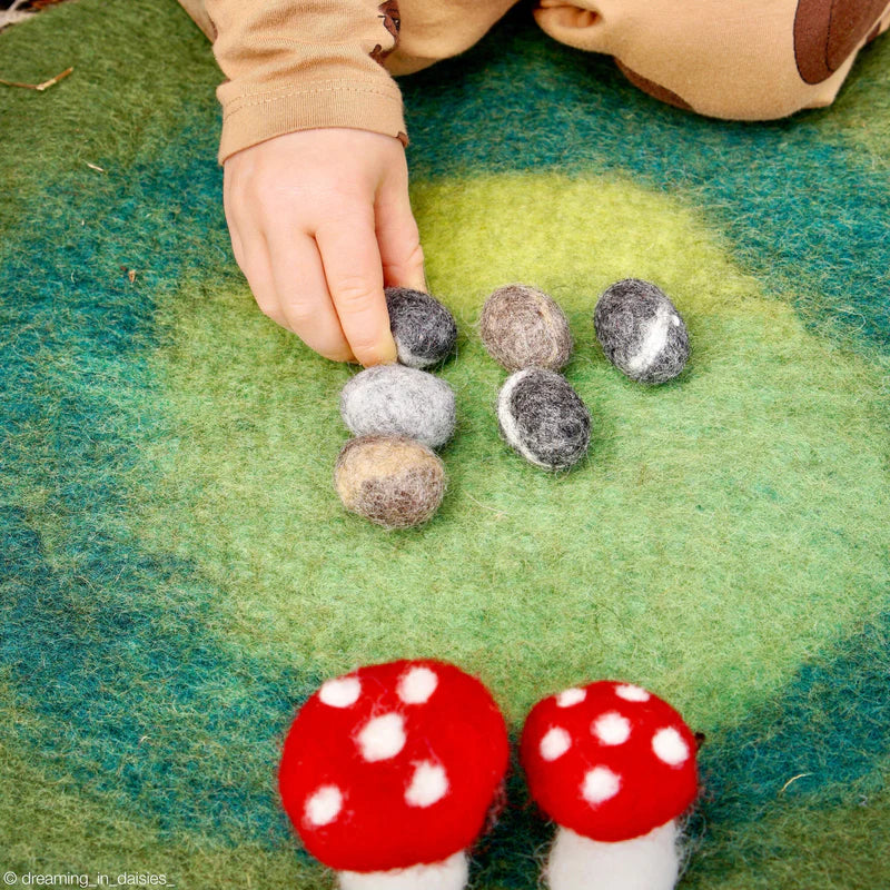 Tara Treasures - Toadstool Mushroom Play Mat Playscape